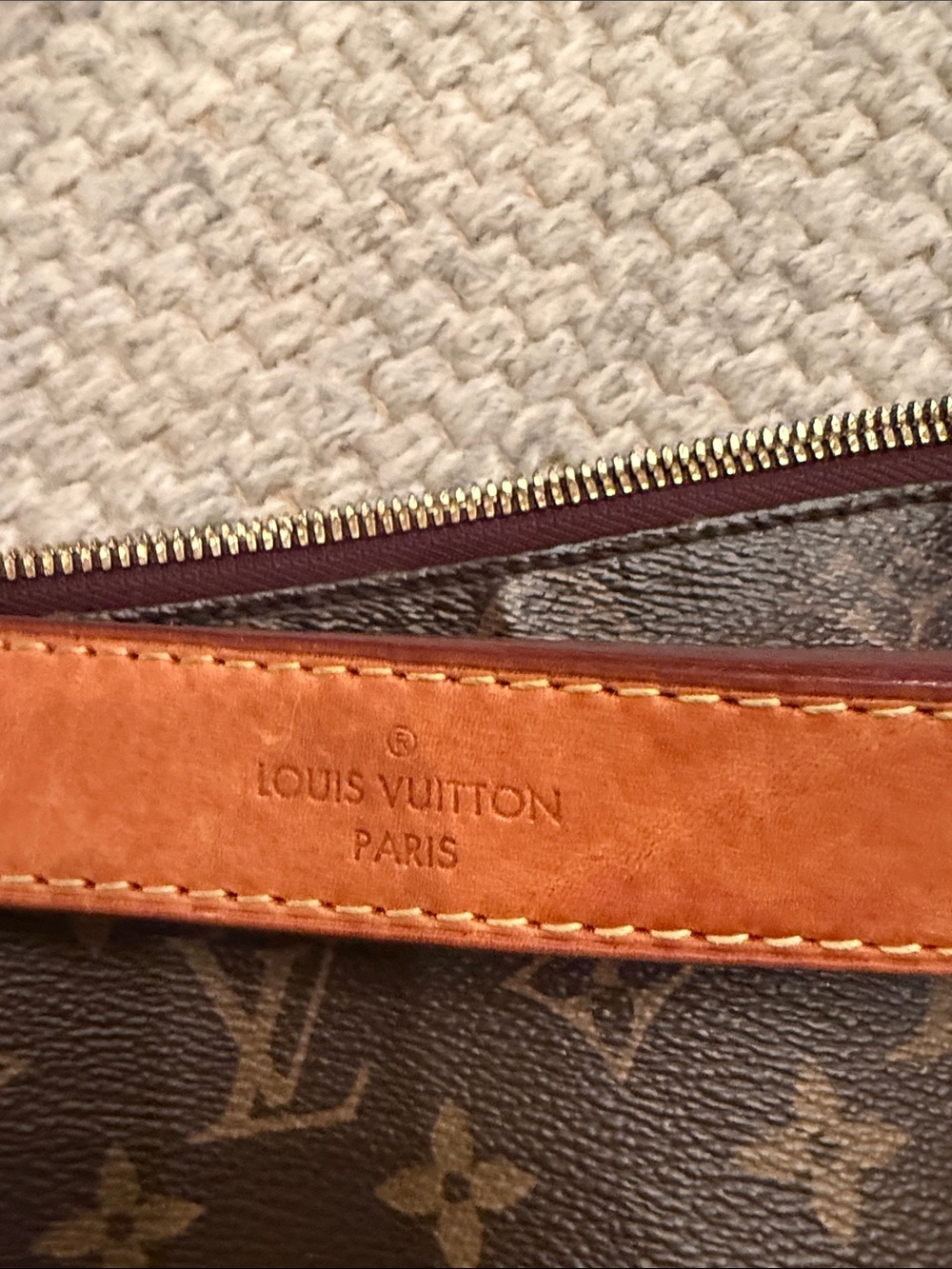 Louis Vuitton Berri MM MNG Monogram Canvas Shoulder Bag w Tan Leather Trim - Picture 5 of 16
